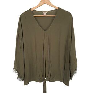 Ariat Olive Green V-Neck Blouse Lace Detail & Tie Front womens size Large